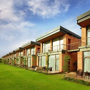 Taj Damdama & Spa, Gurugram India